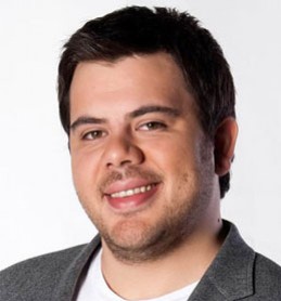 Eser Yenenler