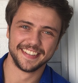 Tolga Sarıtaş