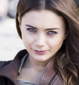 Damla Sönmez