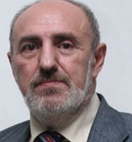 Akif İslamzadə