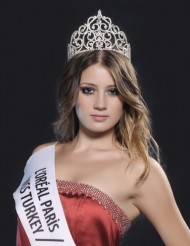 Gizem Karaca