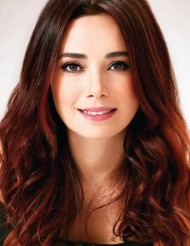 Özgü Namal