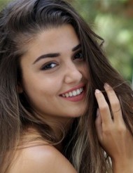 Hande Erçel