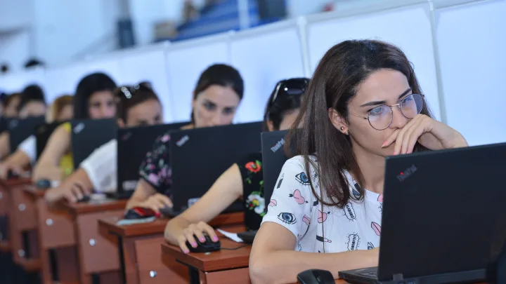 MİQ imtahanından 4 nəfər uzaqlaşdırıldı