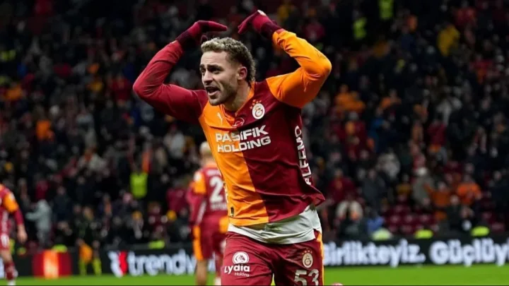 “Qalatasaray”da sürpriz ayrılıq: 