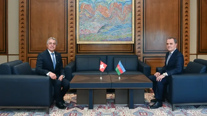 Ceyhun Bayramov ilə İqnazio Kassis arasında təkbətək görüş başladı