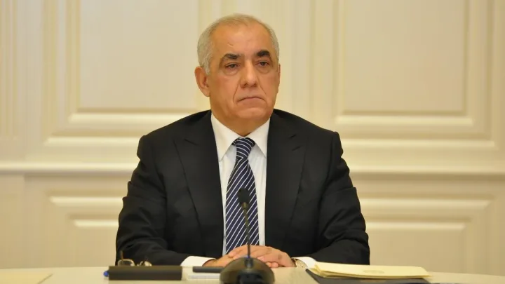 Əli Əsədov qərar imzaladı