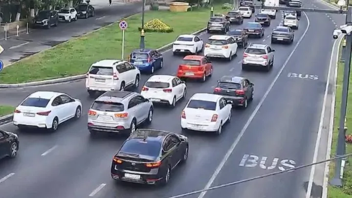 Bu yollarda tıxac var -